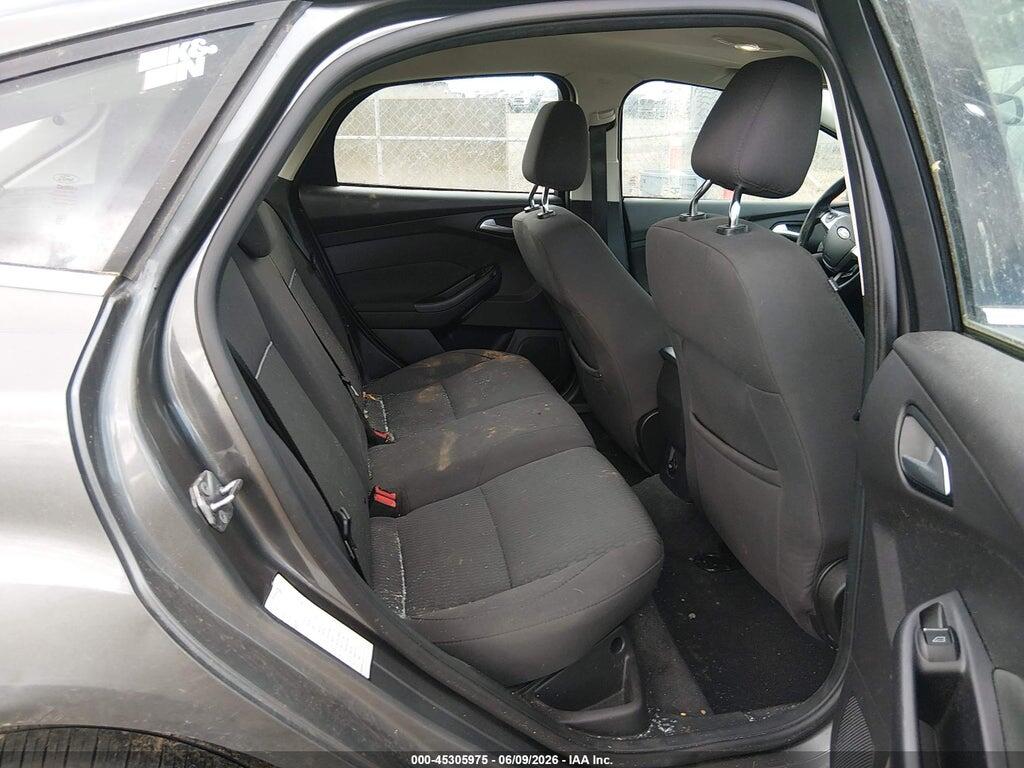1FAHP3M28CL358600 2012 FORD FOCUS photo no. 8