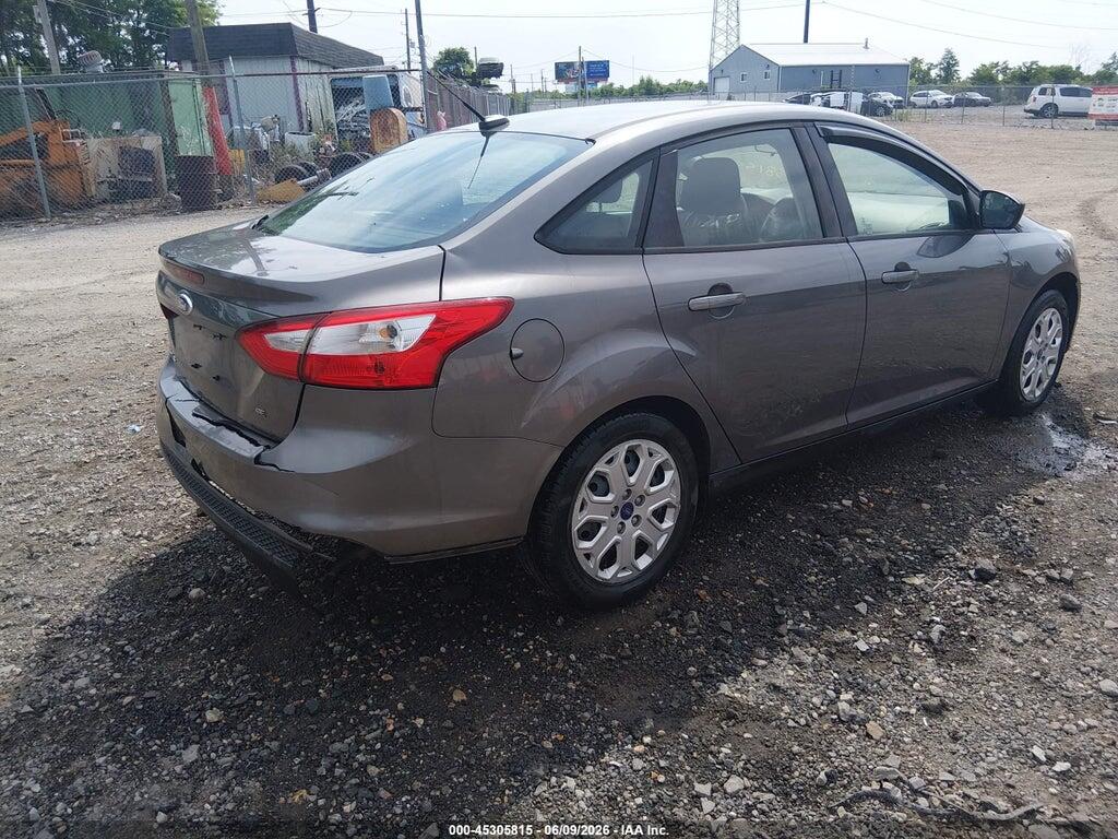 1FAHP3F2XCL253876 2012 FORD FOCUS photo no. 4