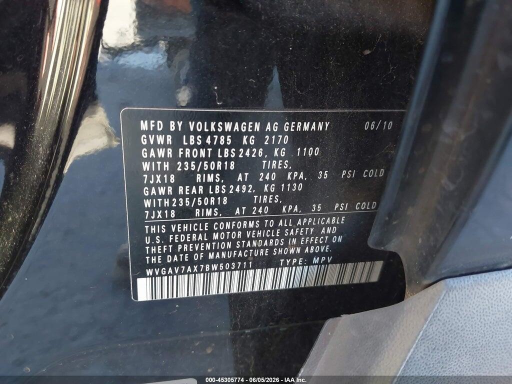 WVGAV7AX7BW503711 2011 VOLKSWAGEN TIGUAN photo no. 9