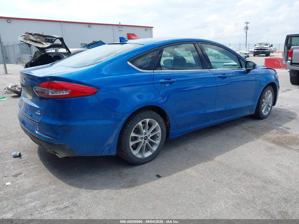 3FA6P0HD1LR128884 2020 FORD FUSION photo no. 4