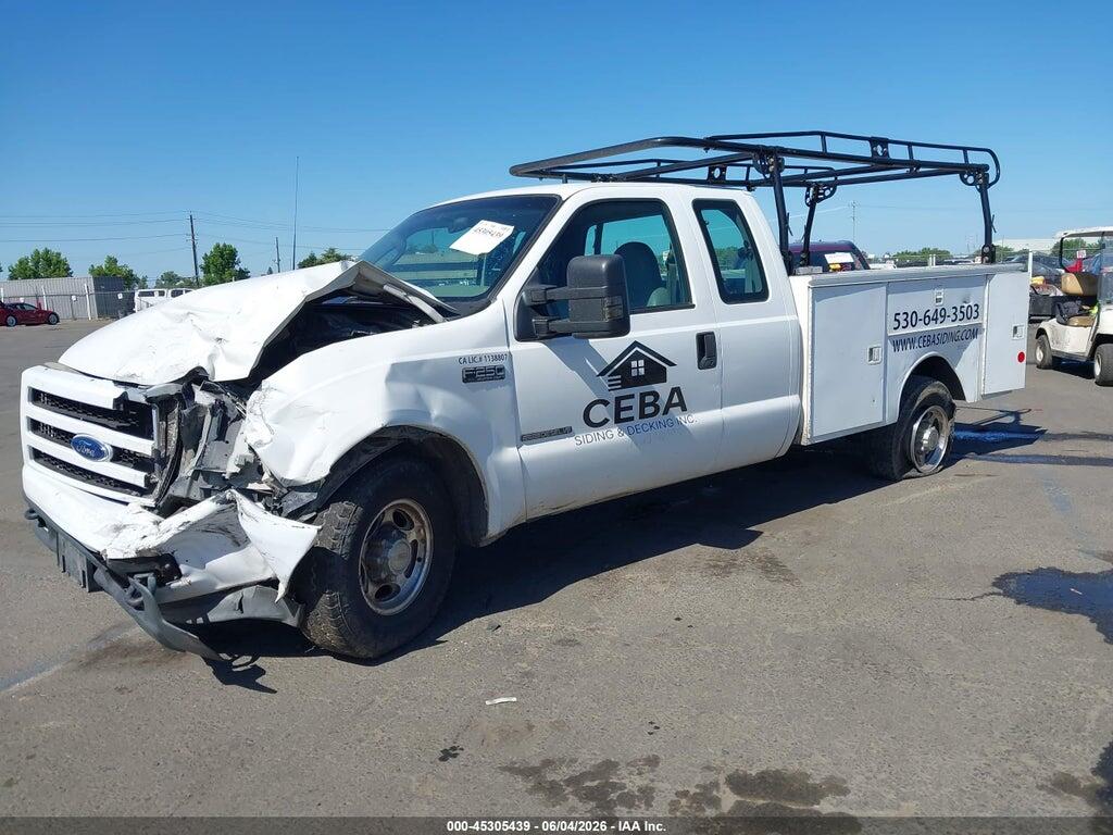 1FTNX20F33EA42722 2003 FORD F-250 photo no. 2
