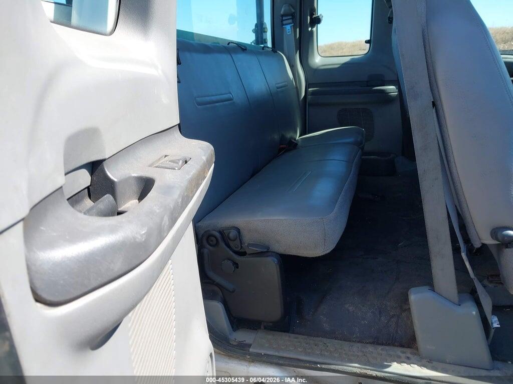 1FTNX20F33EA42722 2003 FORD F-250 photo no. 8