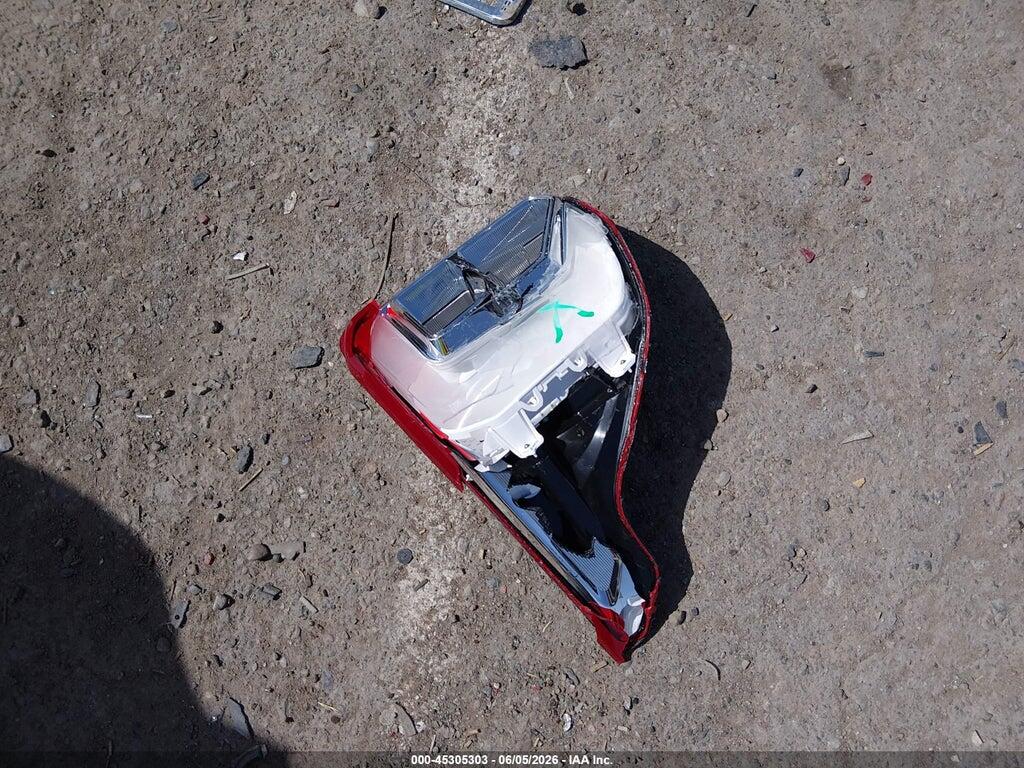 1FMSK7DH0MGA24447 2021 FORD EXPLORER photo no. 12