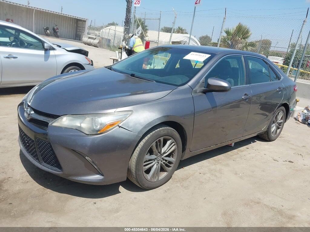 4T1BF1FK2HU804516 2017 TOYOTA CAMRY photo no. 2
