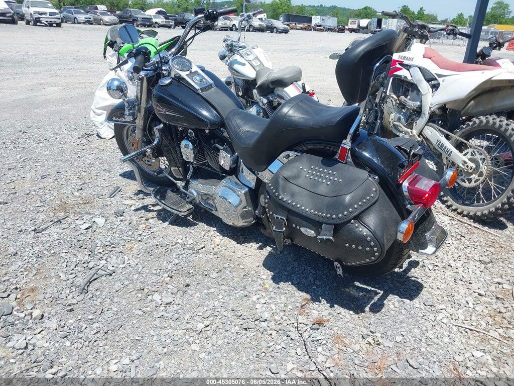 1HD1BWB135Y012285 2005 HARLEY-DAVIDSON FLSTCI photo no. 3