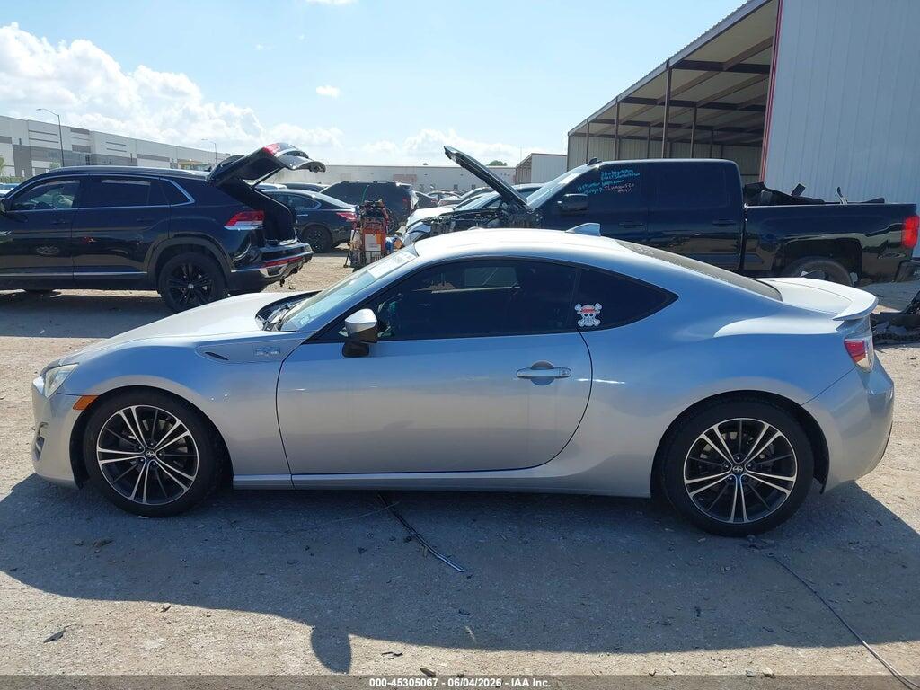 JF1ZNAA13F9702457 2015 SCION FR-S photo no. 12