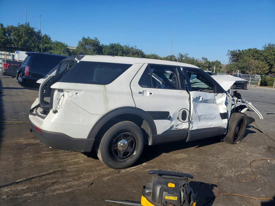 2023 FORD EXPLORER POLICE INTERCEPTOR — Фото 3 из 13