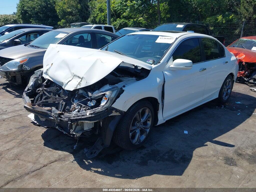1HGCR2F8XFA090404 2015 HONDA ACCORD photo no. 2