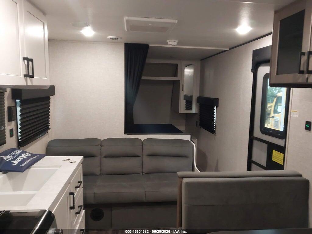 1UJBC0BN9S1YV0540 2025 JAYCO JAY FLIGHT M260BH photo no. 6
