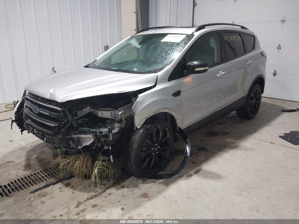 1FMCU9J96JUA25624 2018 FORD ESCAPE photo no. 2