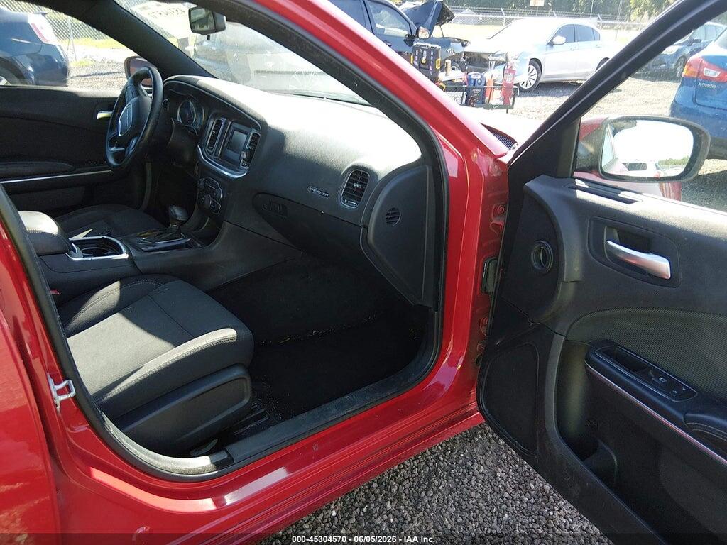 2C3CDXBG5FH768120 2015 DODGE CHARGER photo no. 5