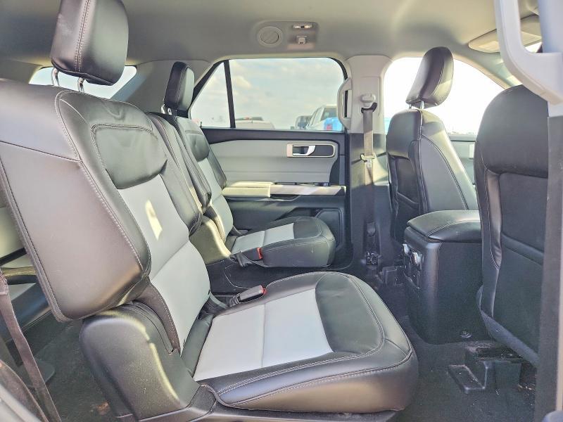 2023 FORD EXPLORER XLT — Фото 11 из 14