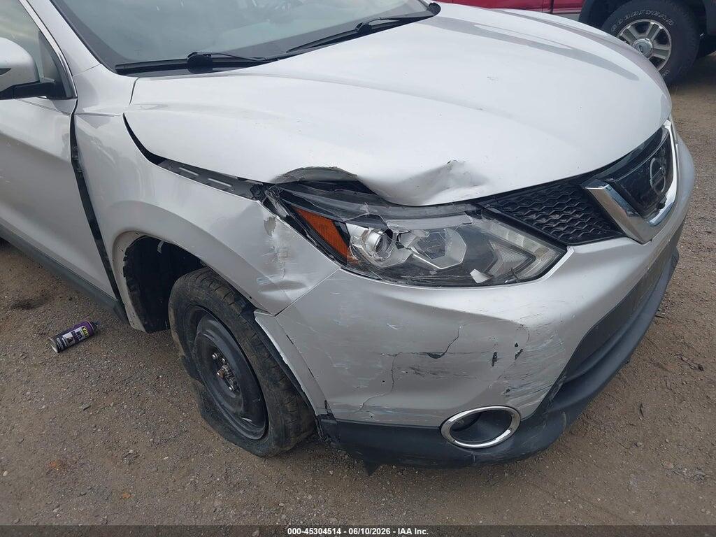 JN1BJ1CR2HW112624 2017 NISSAN ROGUE SPORT photo no. 6