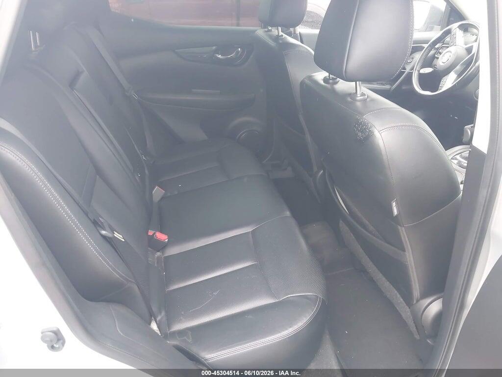 JN1BJ1CR2HW112624 2017 NISSAN ROGUE SPORT photo no. 8
