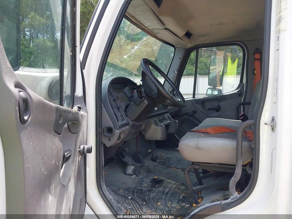 3ALACWFD4JDJP0951 2018 FREIGHTLINER M2 106 photo no. 6