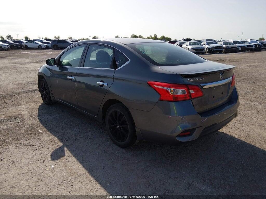 3N1AB7AP0JY317516 2018 NISSAN SENTRA photo no. 3