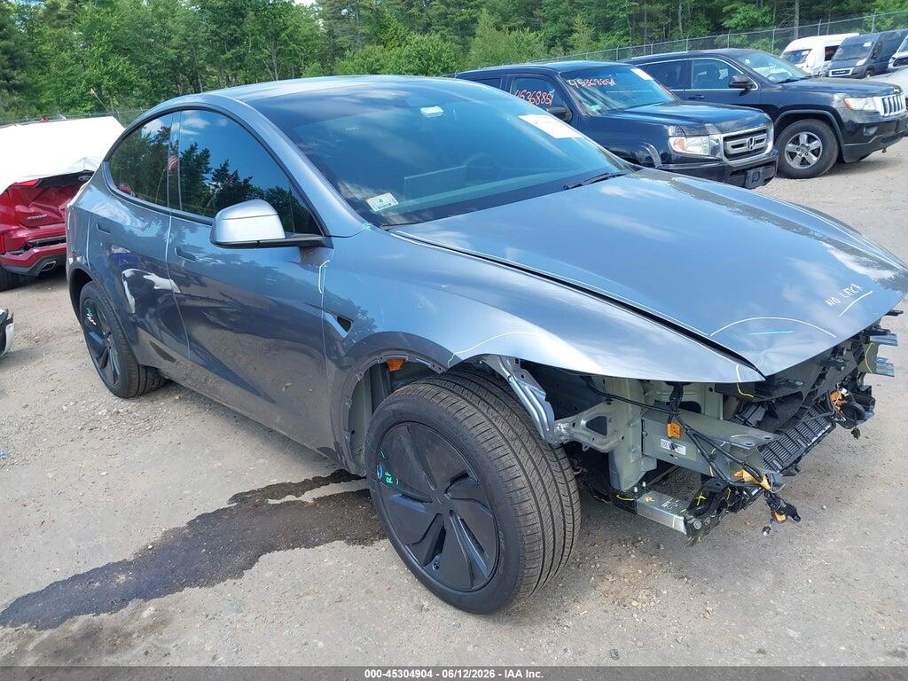 7SAYGDEE4TA670456 2026 TESLA MODEL Y photo no. 1