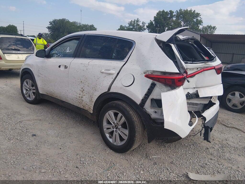 KNDPM3AC8J7488295 2018 KIA SPORTAGE photo no. 3