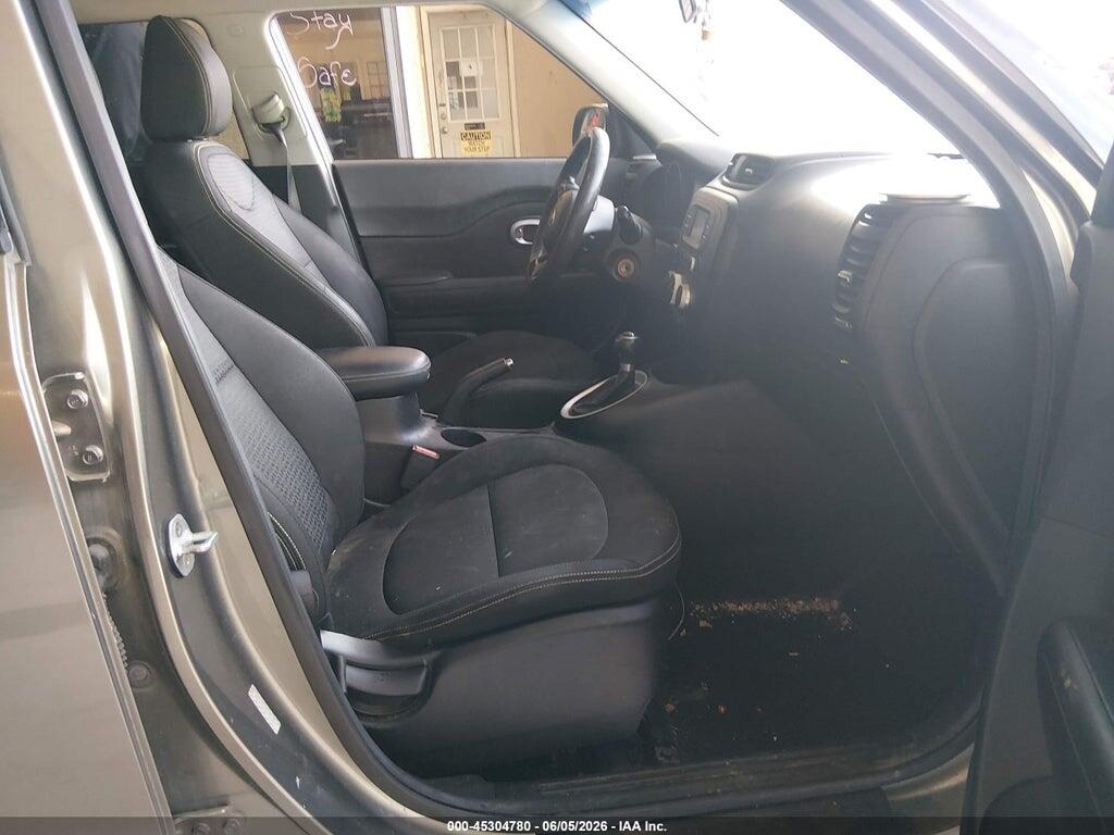 KNDJP3A53G7302525 2016 KIA SOUL photo no. 5