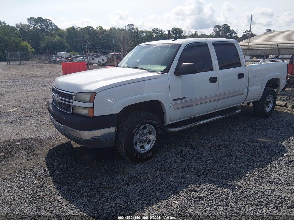 1GCHC23U15F823044 2005 CHEVROLET SILVERADO 2500HD photo no. 2