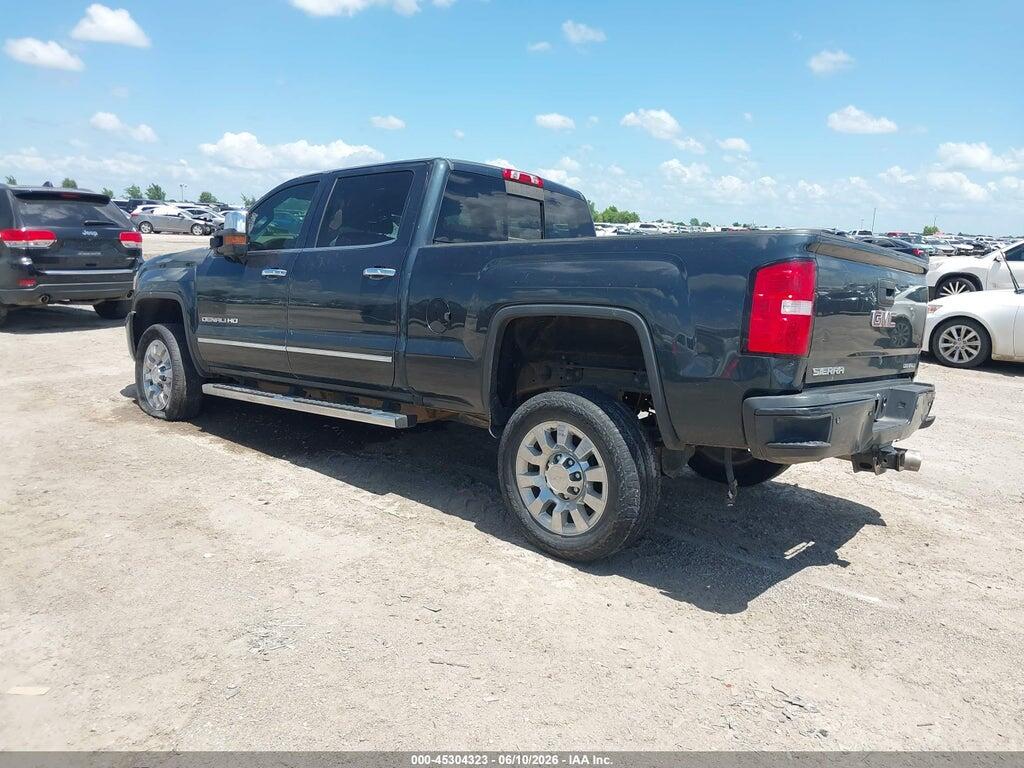 1GT12UEY0JF207376 2018 GMC SIERRA 2500HD photo no. 3