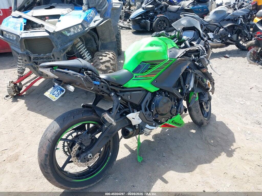 ML5EXER14PDA89548 2023 KAWASAKI EX650 photo no. 4
