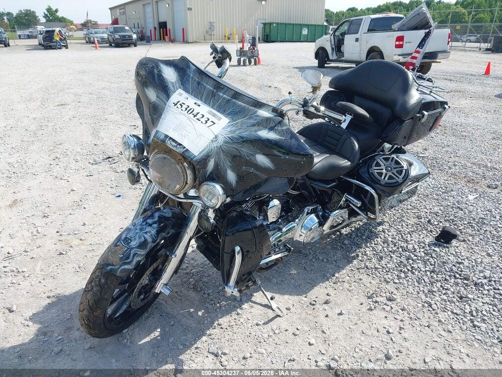1HD1FCM17DB641596 2013 HARLEY-DAVIDSON FLHTCU photo no. 2