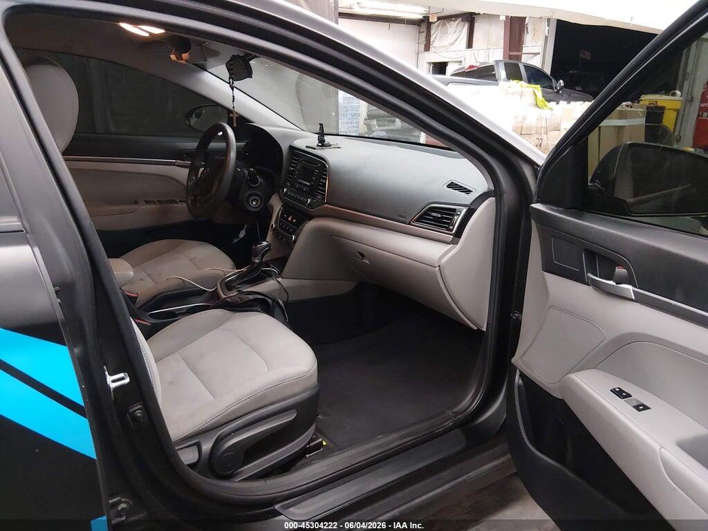 5NPD74LF9HH158131 2017 HYUNDAI ELANTRA photo no. 5