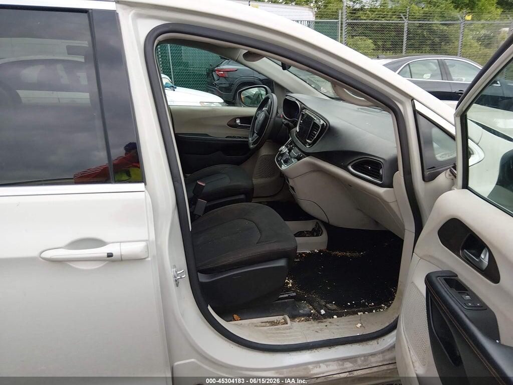 2C4RC1DG5HR609839 2017 CHRYSLER PACIFICA photo no. 5