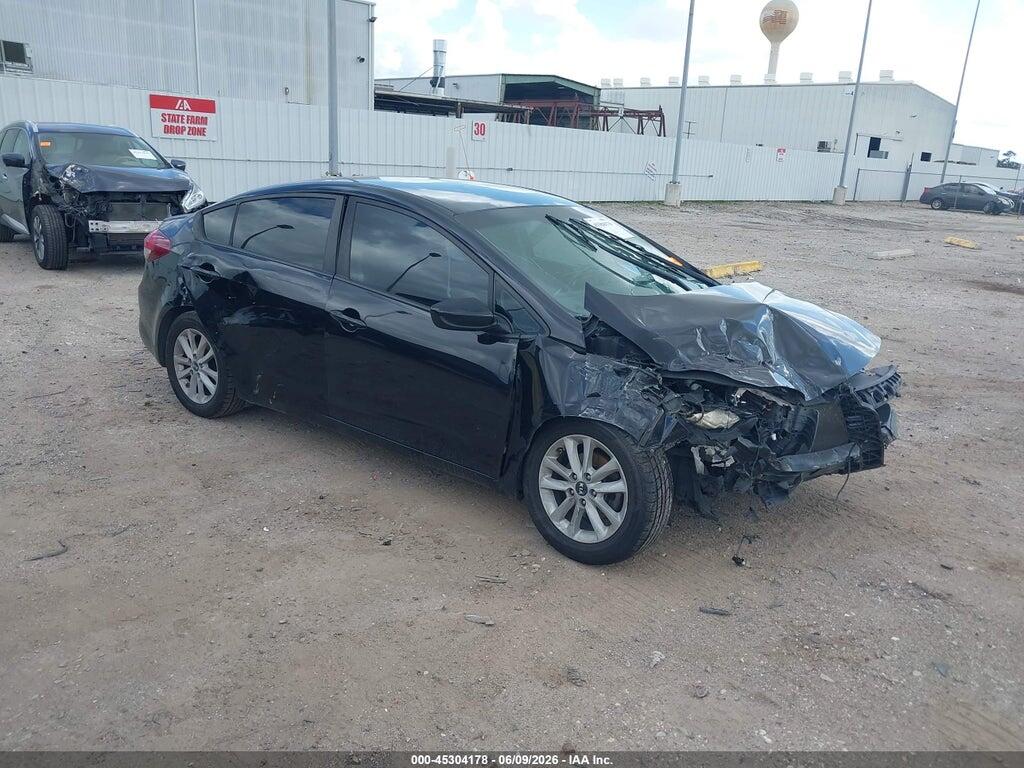 3KPFL4A71HE085888 2017 KIA FORTE photo no. 1