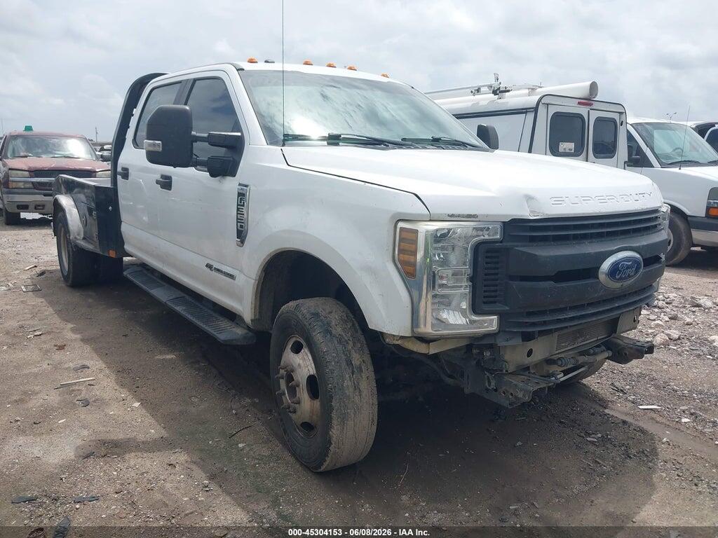 1FT8W3DT8JEB70957 2018 FORD F-350 photo no. 1