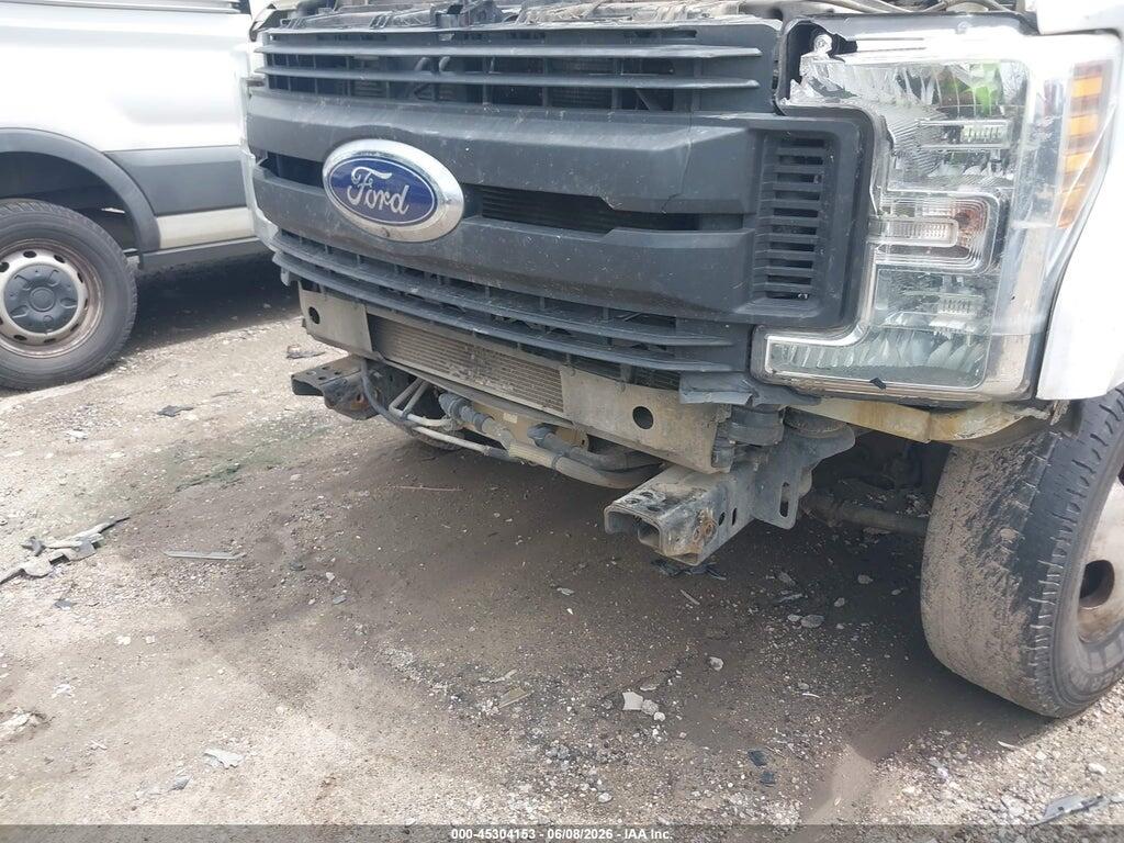 1FT8W3DT8JEB70957 2018 FORD F-350 photo no. 11
