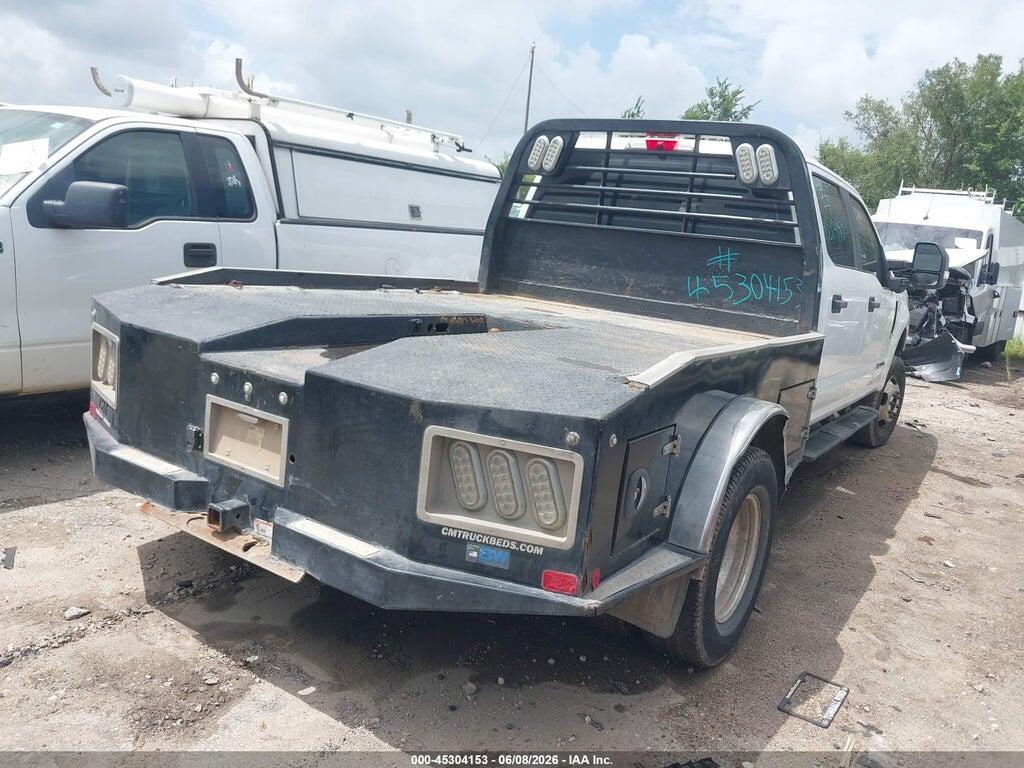 1FT8W3DT8JEB70957 2018 FORD F-350 photo no. 4