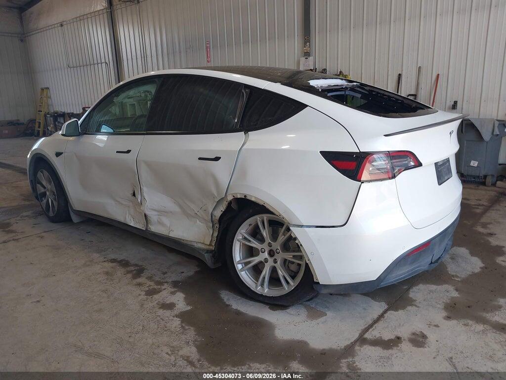 5YJYGDEE6MF247055 2021 TESLA MODEL Y photo no. 3