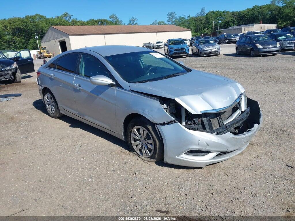 5NPEB4AC2DH505630 2013 HYUNDAI SONATA photo no. 1