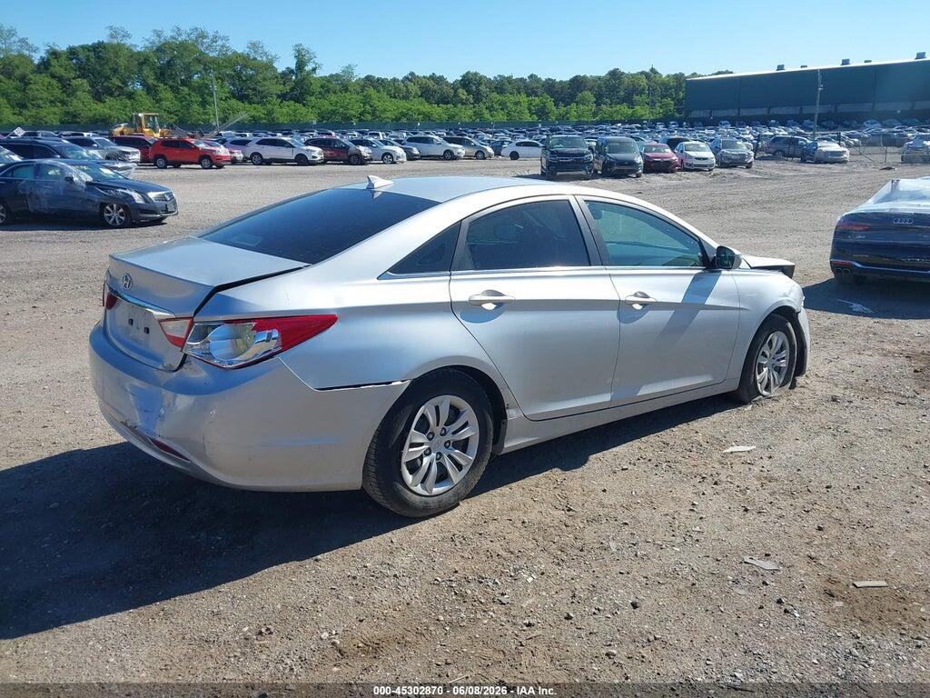 5NPEB4AC2DH505630 2013 HYUNDAI SONATA photo no. 4