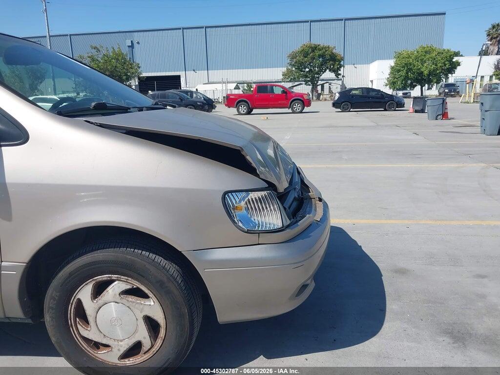 4T3ZF13C22U438700 2002 TOYOTA SIENNA photo no. 12