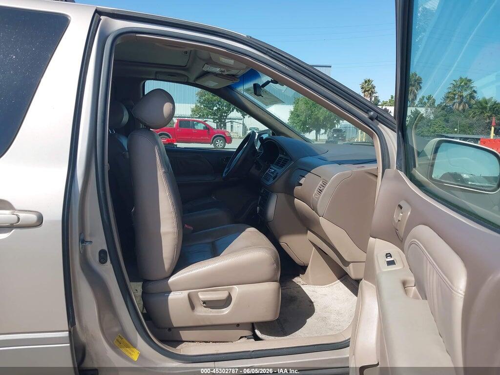 4T3ZF13C22U438700 2002 TOYOTA SIENNA photo no. 5
