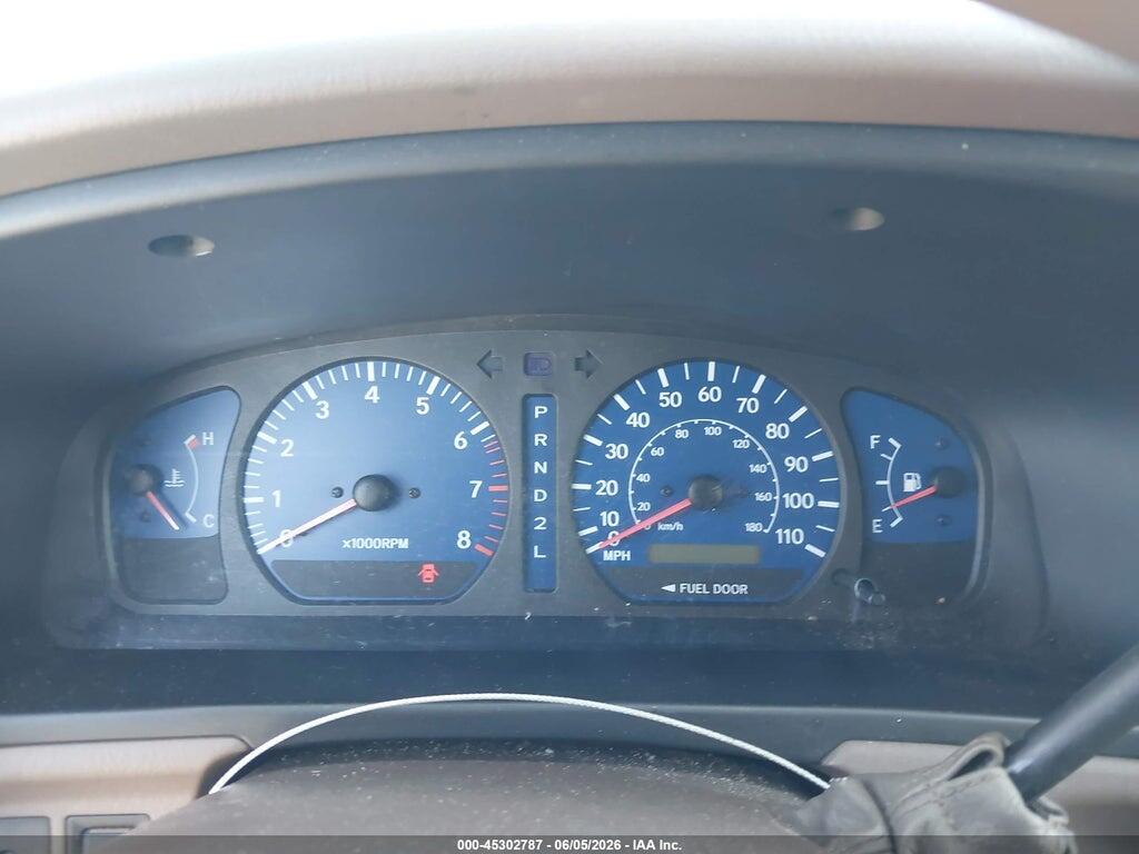 4T3ZF13C22U438700 2002 TOYOTA SIENNA photo no. 7