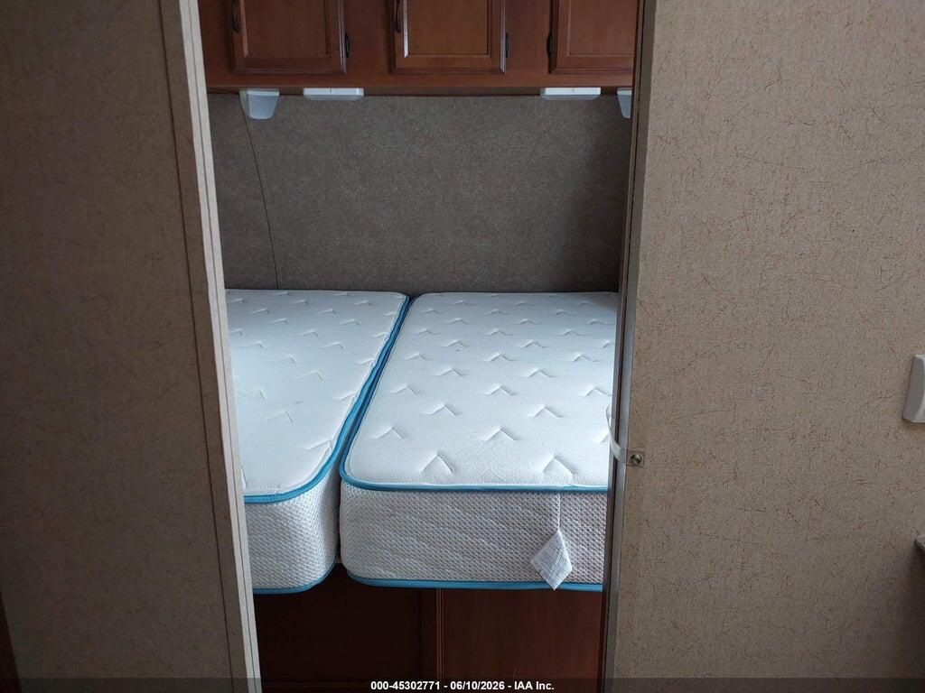 5ZT2FETB2EA013561 2014 COACHMEN OTHER photo no. 5