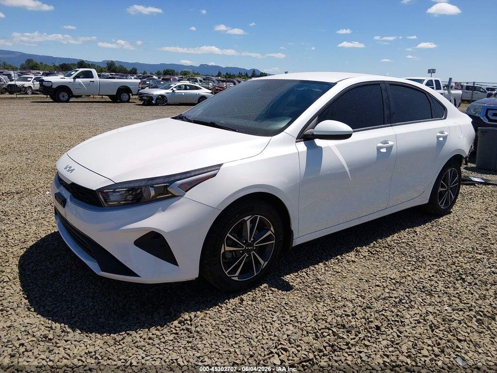 3KPF24AD2PE618161 2023 KIA FORTE photo no. 2