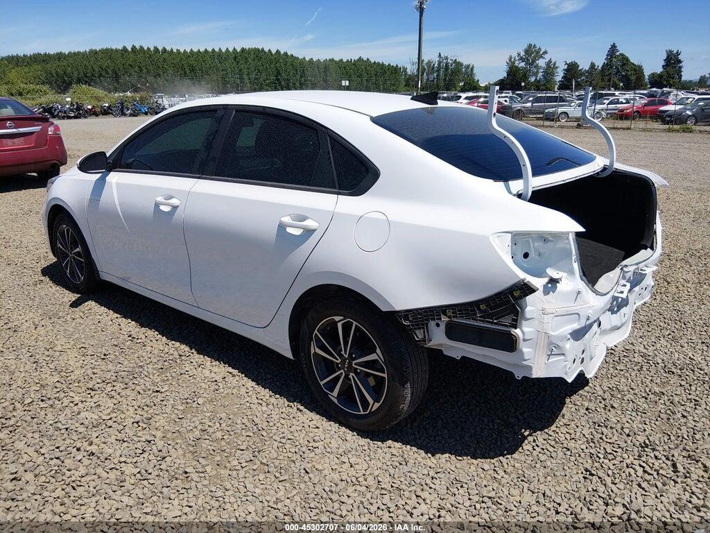 3KPF24AD2PE618161 2023 KIA FORTE photo no. 3