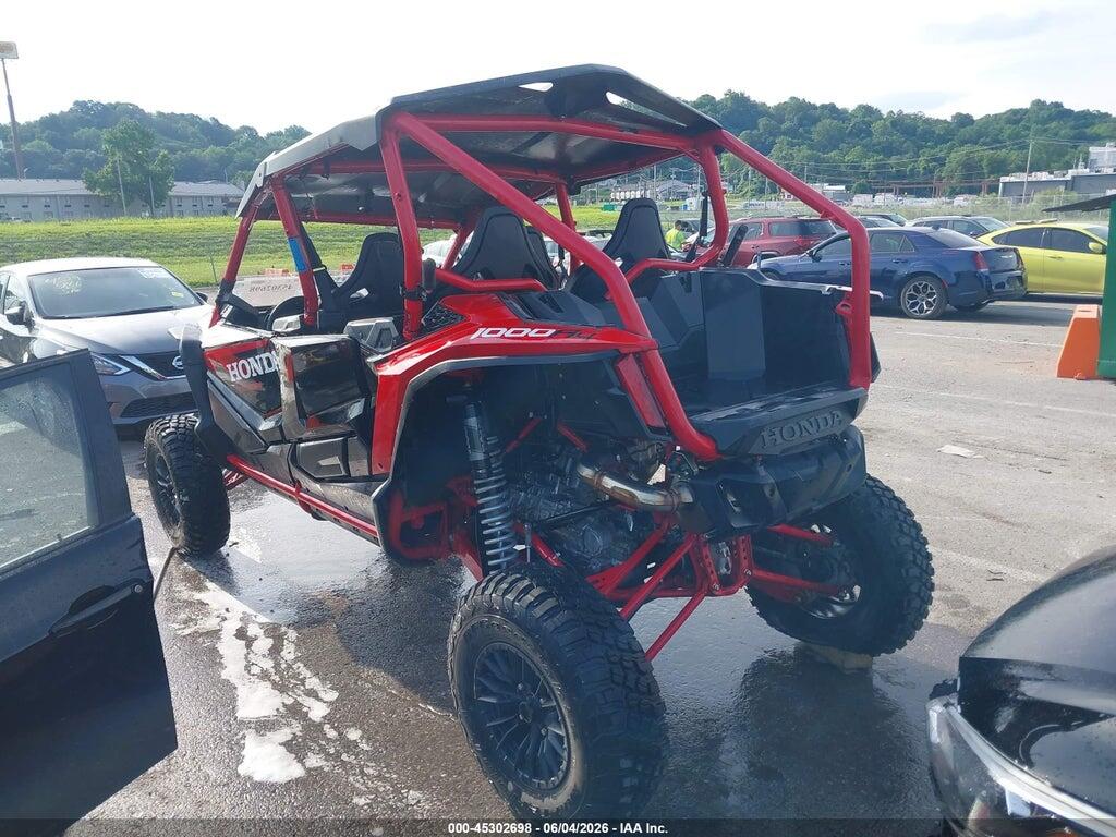 1HFVE0625R4401295 2024 HONDA SXS1000 photo no. 3