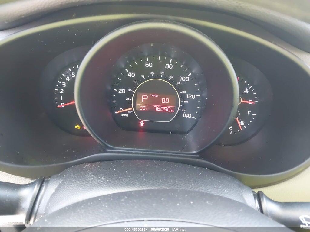 KNDJN2A23E7747219 2014 KIA SOUL photo no. 7
