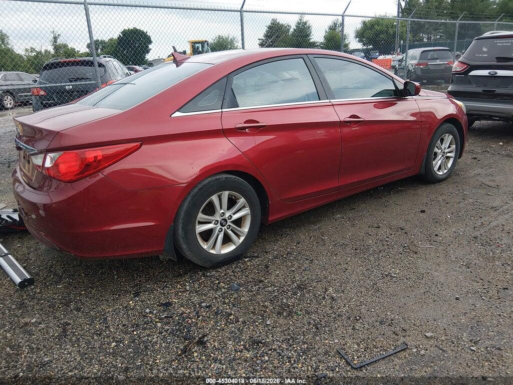5NPEB4AC4BH139361 2011 HYUNDAI SONATA photo no. 4
