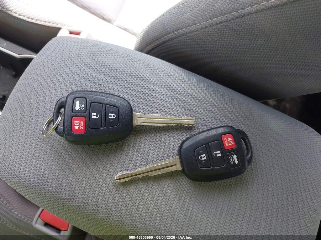 5YFBURHE6EP057107 2014 TOYOTA COROLLA photo no. 11