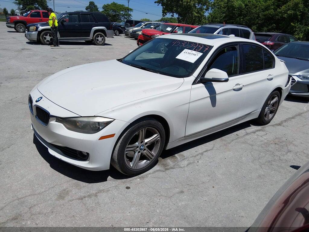 WBA3B1C58FK139694 2015 BMW 320I photo no. 2