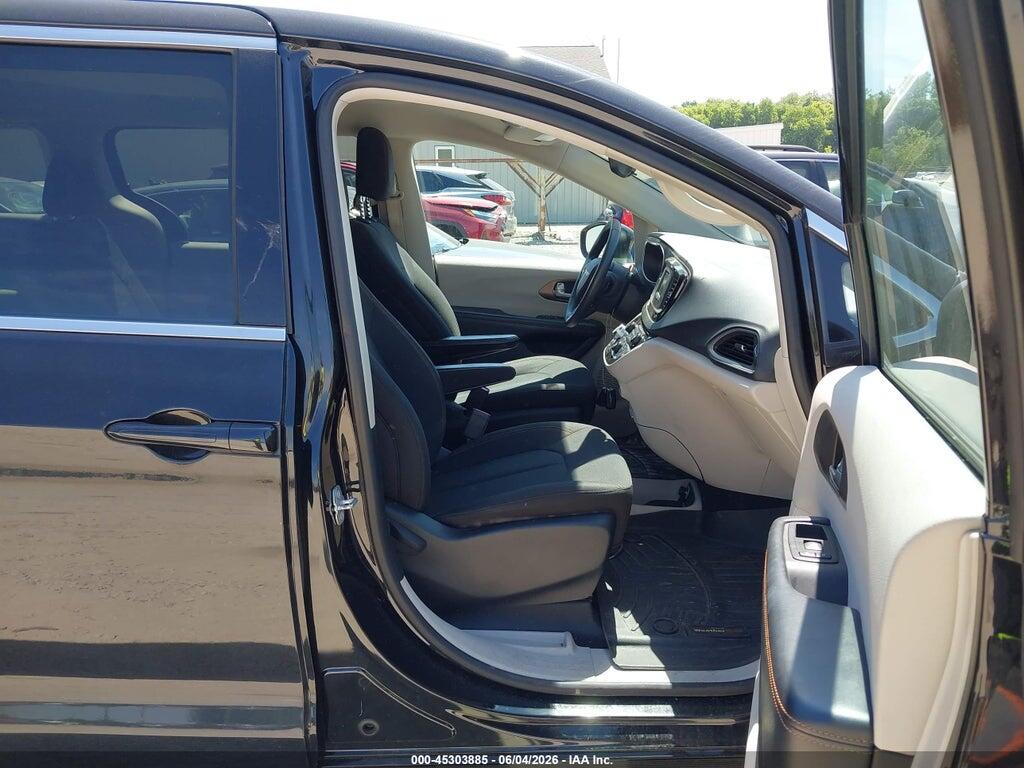 2C4RC1CGXHR511620 2017 CHRYSLER PACIFICA photo no. 5