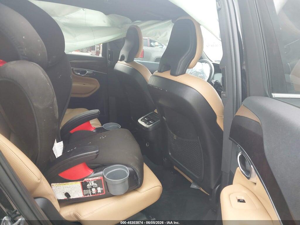 YV4A22PK7K1506792 2019 VOLVO XC90 photo no. 8