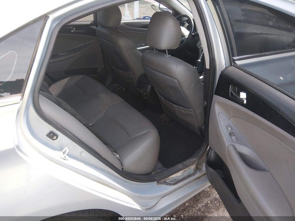 5NPEC4AC9BH027748 2011 HYUNDAI SONATA photo no. 8